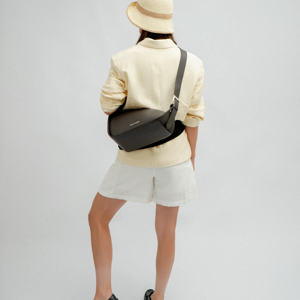 Arco Crossbody Bag Brown (001)