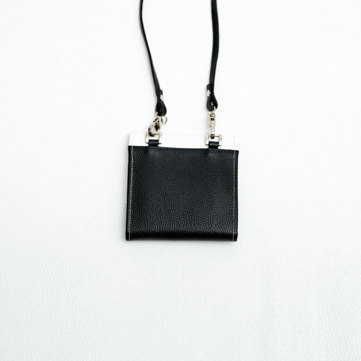 Ona Neck Card Holder Black &amp; White (005)